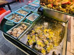 -鑫悦楼煎蟹·16年海鲜大排档