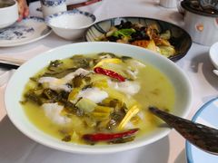 酸汤黑鱼片-席家花园(巨鹿花园店)