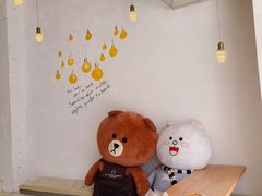 用餐区-顶东面包花园·生日蛋糕(世博店)