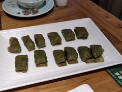 -头上红煨盐鸡·非遗院子餐厅