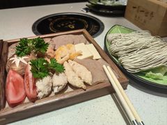 -一叶一世界·素食餐厅(锦华万达店)