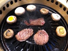 厚切牛舌-炼火烤肉店
