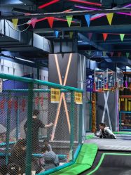 -反弹蹦床公园·亲子乐园·团建·派对(尚品奥莱店)