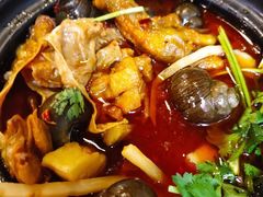 -正宗南铁拉叔沙煲螺·烧烤·秘制靓粥(南铁总店)