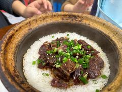 腊肠腊鸭煲仔饭-红星光发煲仔饭(大石街店)