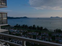-红月湾海鲜饭店•沙滩海景(双月湾店)