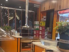 -哈尔滨小酒馆·鲜肉现穿自助烧烤(康新花园店)