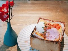 -蜜桃餐厅·伴山(湖滨商业街店)