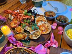-三亚艾迪逊酒店·海滩烧烤 BARBACOA·现场乐队·浪漫晚餐·烧烤海鲜