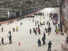 -乔波室内滑雪场