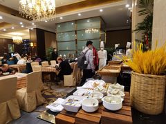 -拉萨圣地天堂洲际大饭店-自助餐厅