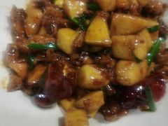 -隔壁老王·家常云南菜(花巷店)