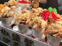 -六合夜市
