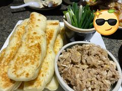 虾酱卷子-渔民船说·北塘海鲜·天津菜·海肠捞饭(北塘古镇店)