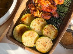 -泓0871臻选云南菜·味庄