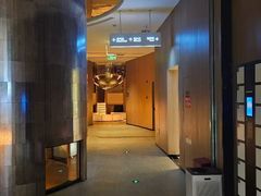 -涨巢·潮玩水疗局