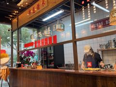 -丽丽三鲜螺蛳粉(田林路店)