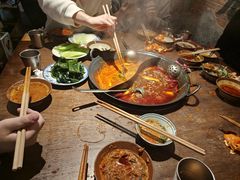 -萍姐火锅·公路夜市(武汉首店)