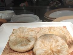 -头上红煨盐鸡·非遗院子餐厅