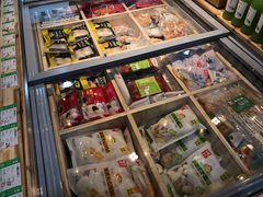 零售区-锅圈食汇火锅烧烤食材超市(建东街店)