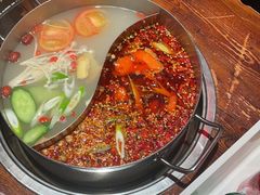 -乐山串串香老火锅(鼓楼店)