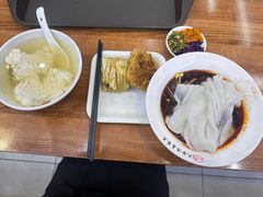 -周家大辣椒面皮(中山街店)