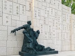 -上海市龙华烈士陵园