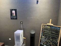 -屋有岛沉浸游戏旗舰店(中山公园店)