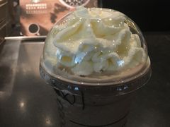 -星巴克臻选(周浦万达店)