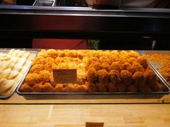 -鲍师傅糕点(江苏路店)