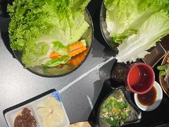 -山川小町·极番烧肉(新地假日广场店)