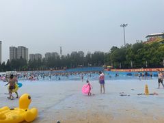 -欢乐水魔方水世界