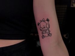 点击看大图 -729CLUB美式风格纹身店