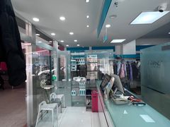 -福奈特洗衣·洗鞋·奢侈品护理(宝山一二八纪念路店)