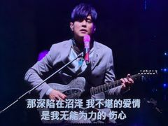 -上海体育场