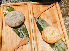 飞鱼籽墨鱼滑-湊湊火锅·茶憩(南京东路悦荟店)