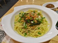 -玖鲜小笼(中山广场店)