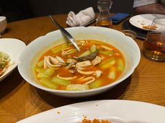 酸汤煮小管-萬國春·中菜馆(颐和公馆店)
