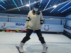 -Hopo Snow 城市滑雪空间(来福士广场购物中心店)