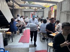 -沪西老弄堂面馆(定西路店)