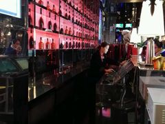 -百威KTV(恒福路店)