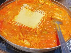 部队火锅-山海珍味韩国料理(奥城店)
