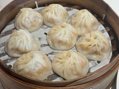 -馋三尺蟹粉小笼(人民广场店)
