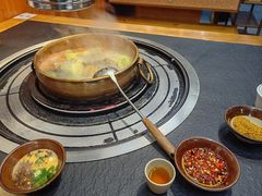 -阿山卓·野生菌火锅·纳西火塘烤肉