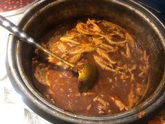 鸡爪-爆炸头阿姨小四川正宗川味小吃(无任何分店)
