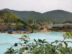 -十万大山布透温泉