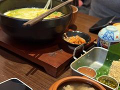 -银米·云南传统过桥米线(双廊黑金冠店)