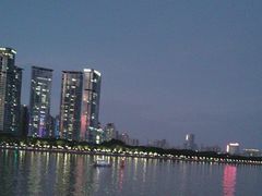 -琶醍壹号•音乐江景餐吧