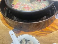 -濠轩阁特色生蚝火锅(水湾路店)