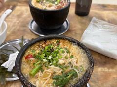 -丽华叶儿粑总汇